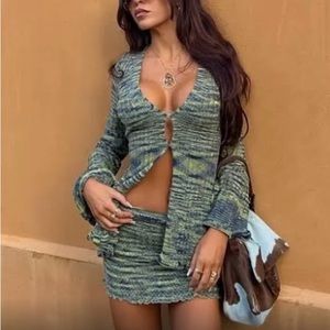 NWT- Hazel Skirt Green Space Dye